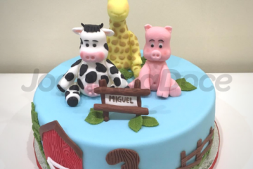 Bolo Aniversário Animais da Quinta